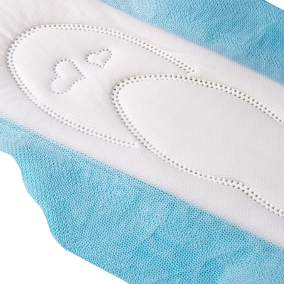 O figurante voa as mulheres orgânicas da seca das almofadas sanitárias 250mm que vestem guardanapo sanitários