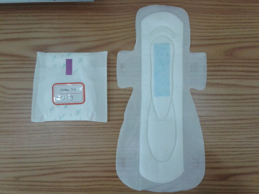 Almofadas sanitárias higiênicas da hortelã de Modenna 290mm voados para o uso da noite da menina