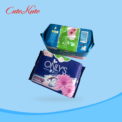 Perfume o ODM das almofadas sanitárias da tampa do algodão de Maxi Pad Absorbency Fluff Pulp